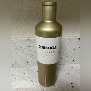 Corkcicle Canteen Champagne Gold New 25oz